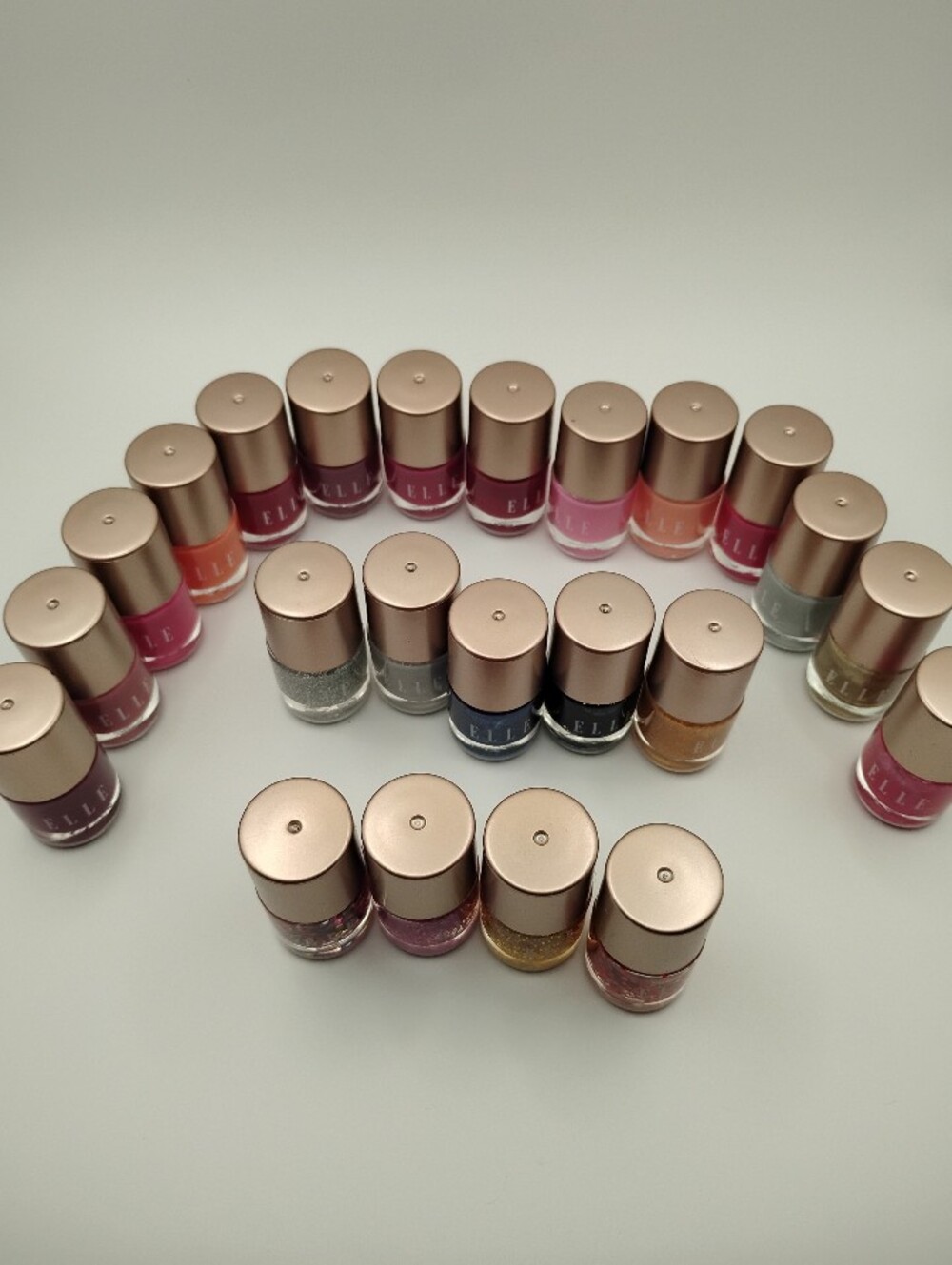 23 Elle Assorted Nail Colors ALL BRAND NEW NEVER OPENED